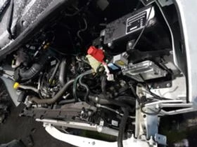 Renault Master 2.3ЧАСТИ НОВ, снимка 12