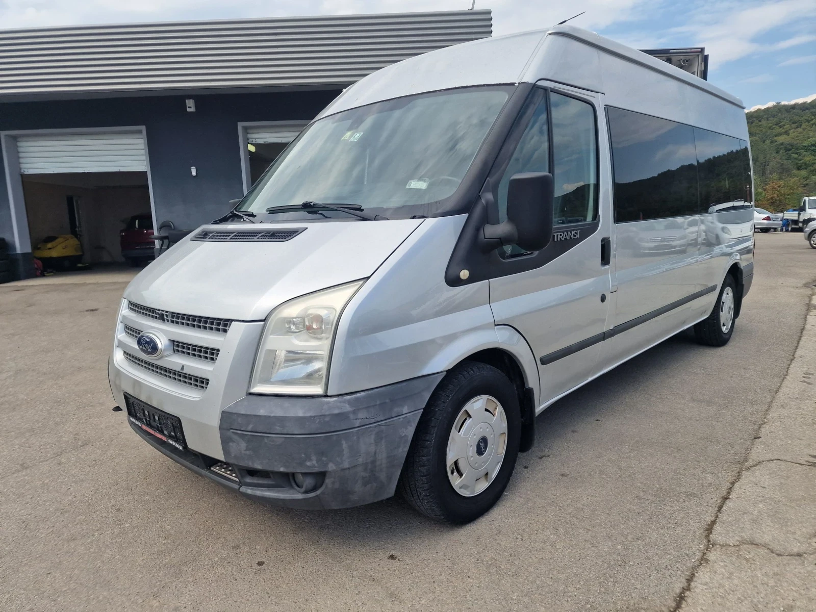 Ford Transit 2.2.2TDCI 9 МЕСТА КЛИМА  - изображение 3