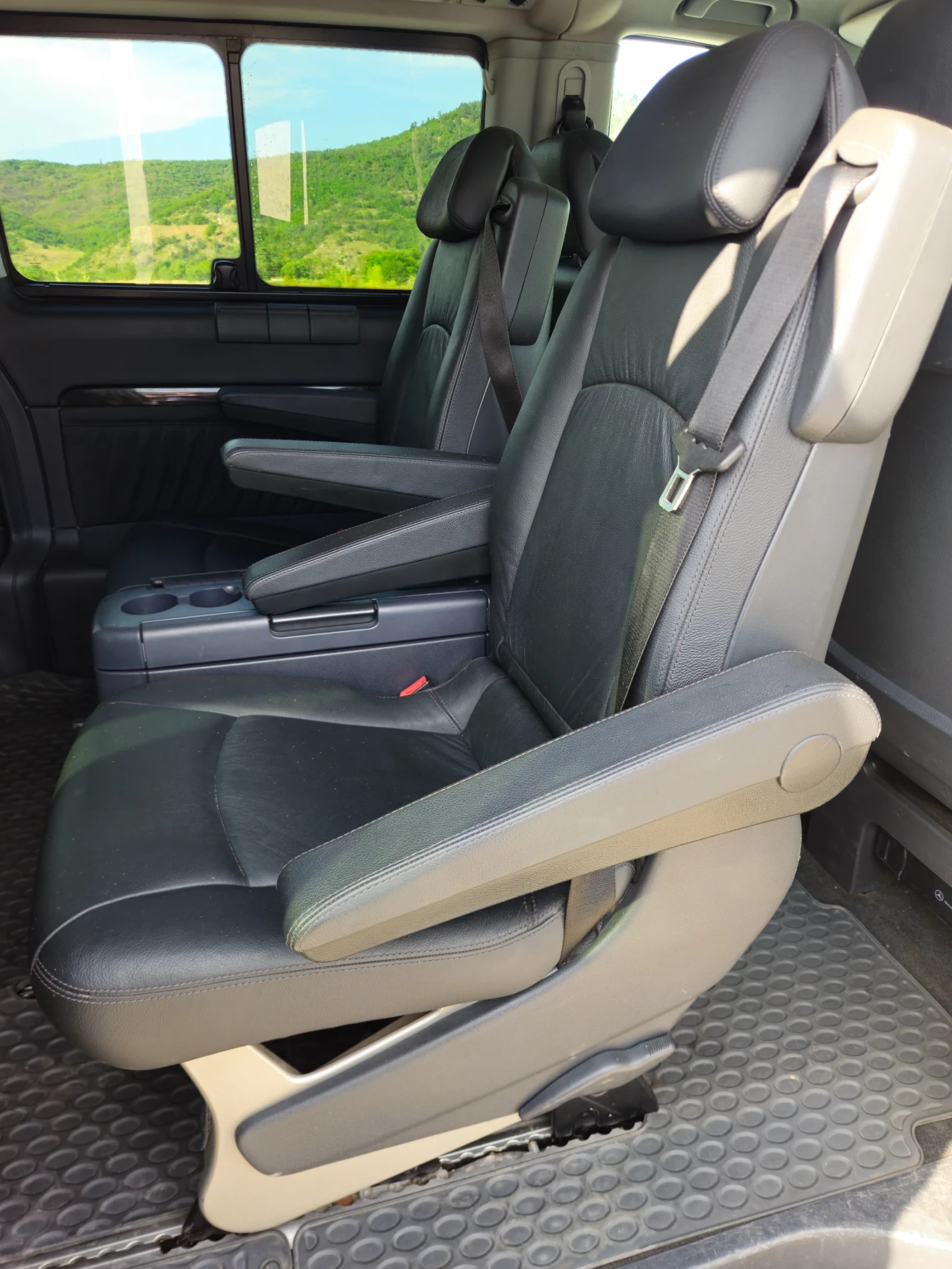 Mercedes-Benz Viano 3.0cdi , снимка 7 - Бусове и автобуси - 54867392