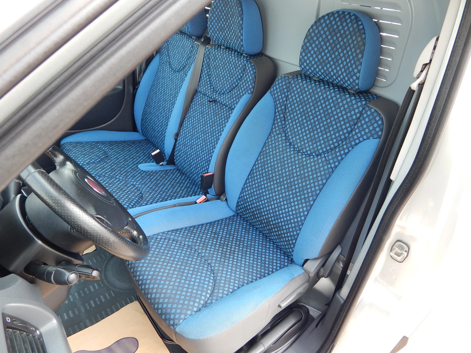 Fiat Scudo 2.0D* 165коня* 228000km.* , снимка 14 - Бусове и автобуси - 55650960