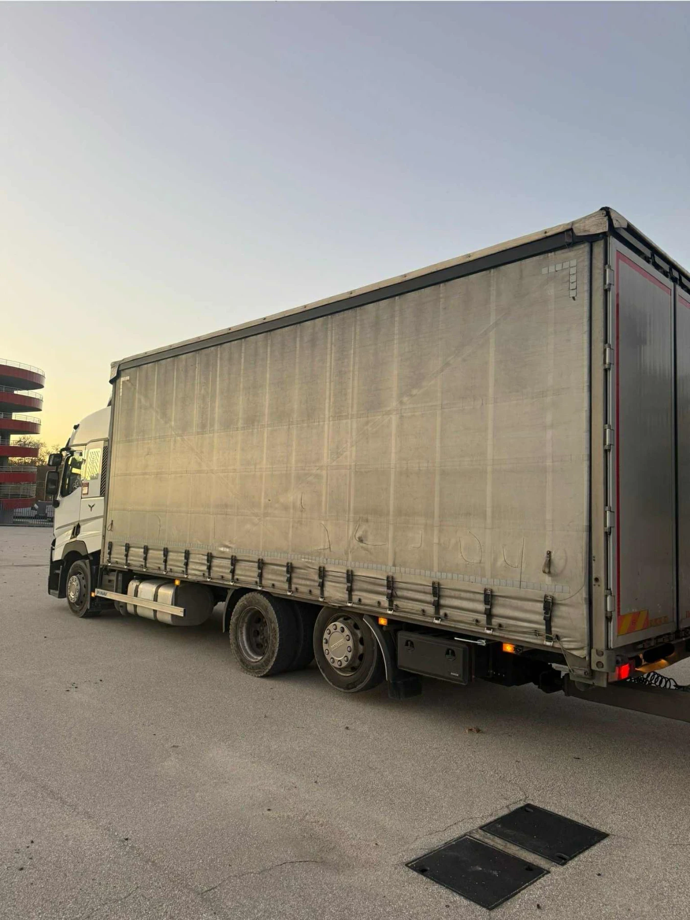 Renault T Renault T 460 - изображение 6