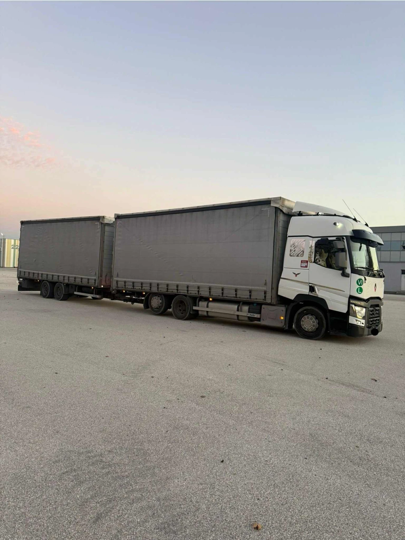 Renault T Renault T 460 - изображение 3