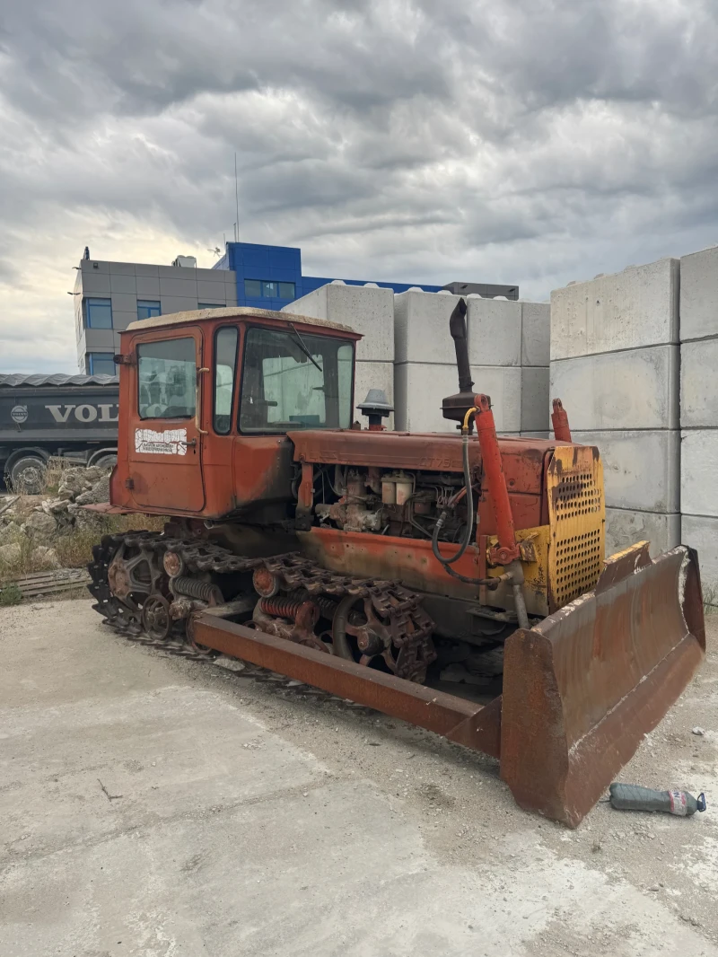 Булдозер Друга