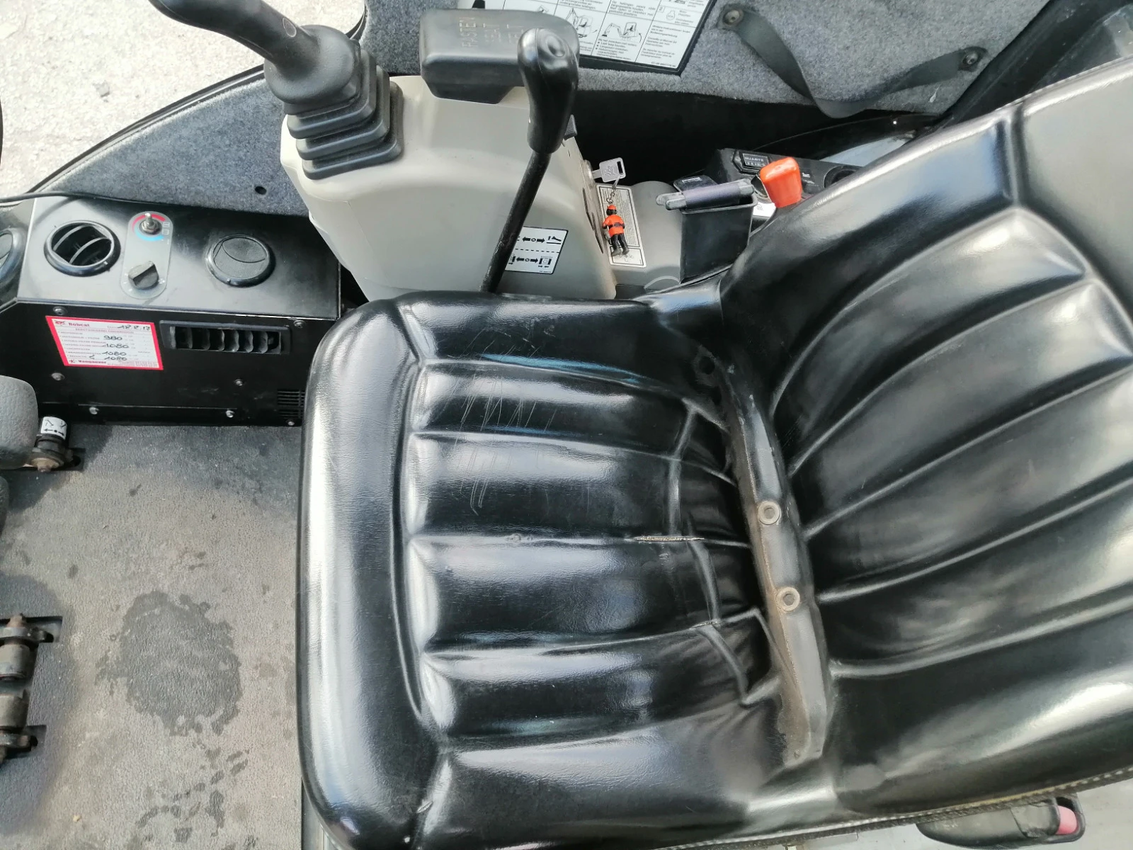  Bobcat Bobcat 319 K | Mobile.bg   11