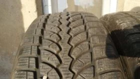 Гуми Зимни 235/55R17, снимка 3