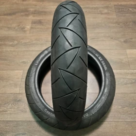 Гуми, снимка 1