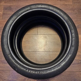 Гуми, снимка 6