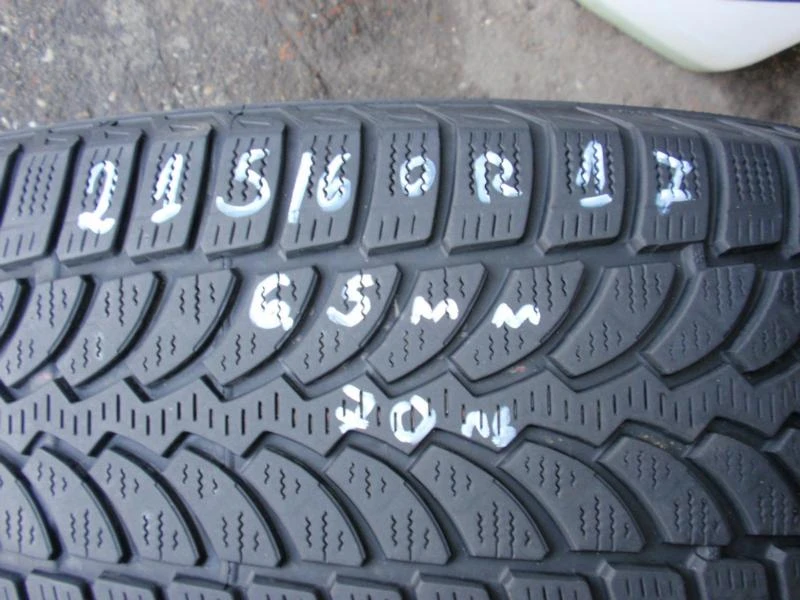 Гуми Всесезонни 215/60R17, снимка 1 - Гуми и джанти - 7499938