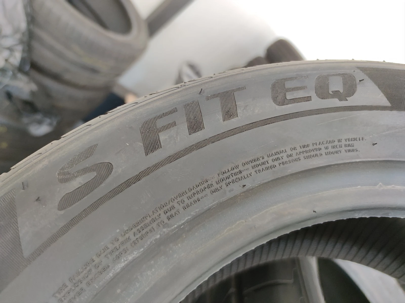 Гуми Летни 225/55R16, снимка 7 - Гуми и джанти - 56664520