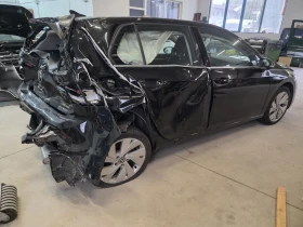 VW Golf 1.5 eTsi Hybrid , снимка 8