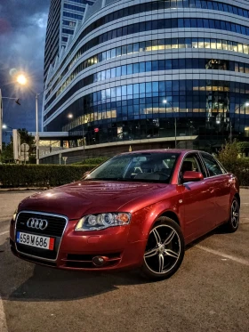 Audi A4 УНИКАТ 2.0Turbo 4x4 , снимка 2