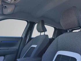 Citroen C3 PLUS HYBRID 110 Automatic E6 // 2504245 - 39600 лв. / 20247.16 € - 74908465 13