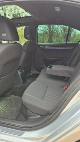 Skoda Octavia 2.0TDi* DSG* NAVI* LED*  - 11800 € / 23078.79 лв. - 69587157 10