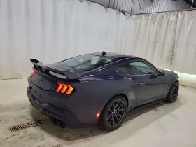 Ford Mustang DARK HORSE 5.0L V8| ALCANTARA| 2 КЛЮЧА| PANO|  | Auto.bg — изображение 3