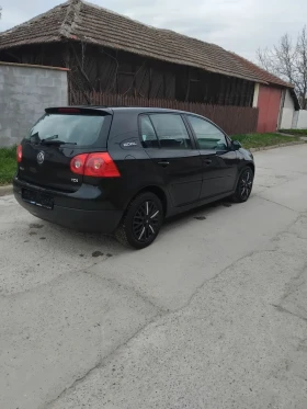 VW Golf - 2500 € / 4889.57 лв. - 93602301 2