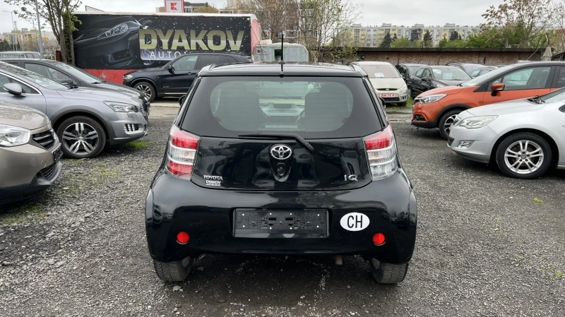 Toyota IQ 1.0i Внос ШВЕЙЦАРИЯ! , снимка 6 - Автомобили и джипове - 40422240