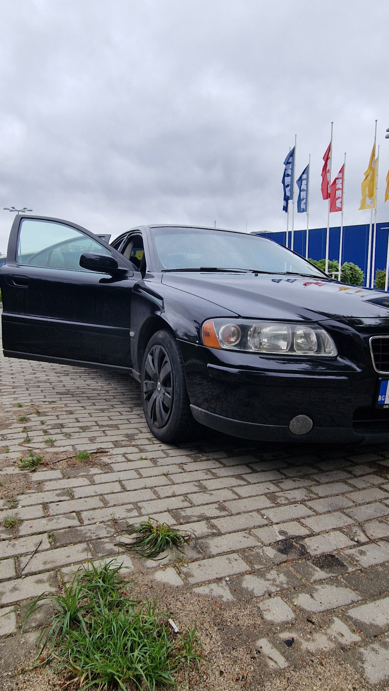 Volvo S60, снимка 1 - Автомобили и джипове - 45807794