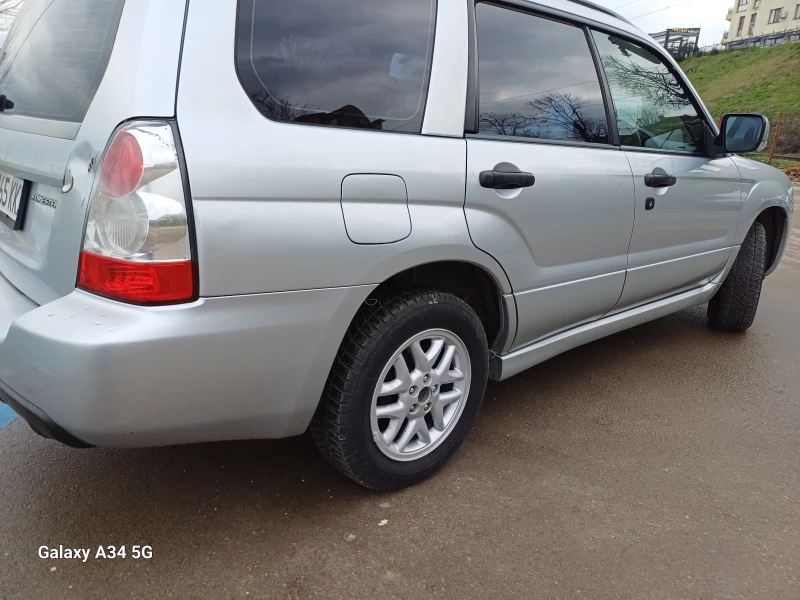 Subaru Forester, снимка 7 - Автомобили и джипове - 48559055