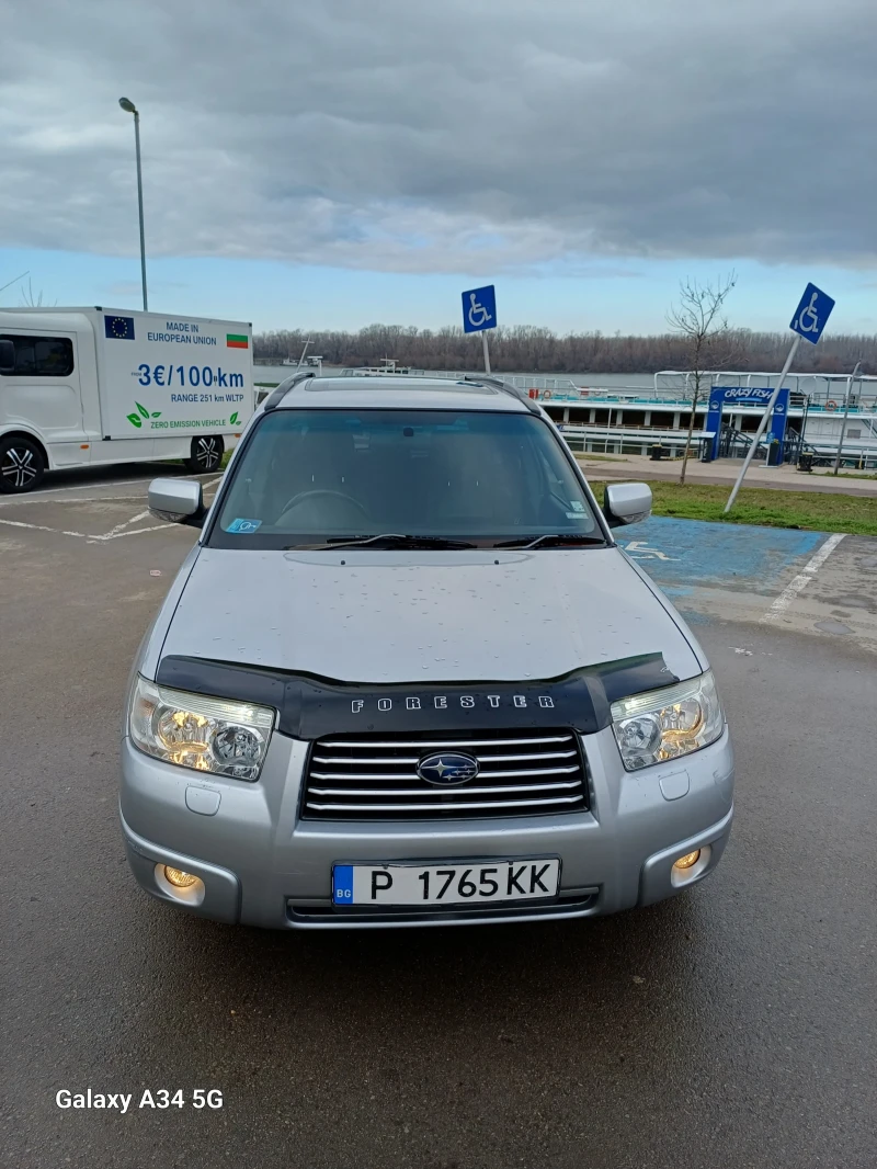 Subaru Forester, снимка 1 - Автомобили и джипове - 48559055