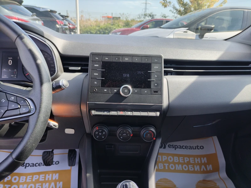 Renault Clio 1.0TCe/100к.с/Life, снимка 10 - Автомобили и джипове - 48749511