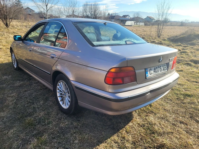 BMW 520 Автоматик Климатроник , снимка 3 - Автомобили и джипове - 48934203