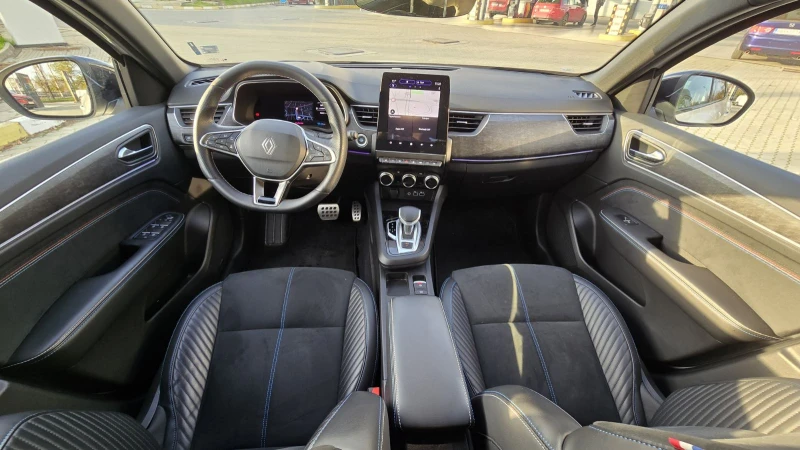 Renault Arkana 1.6 HYBRID , снимка 12 - Автомобили и джипове - 52562432
