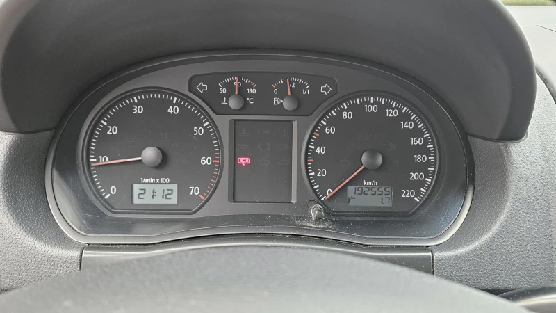 VW Polo, снимка 11 - Автомобили и джипове - 52643355