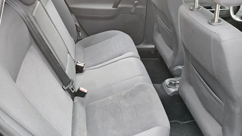 VW Polo, снимка 8 - Автомобили и джипове - 52643355