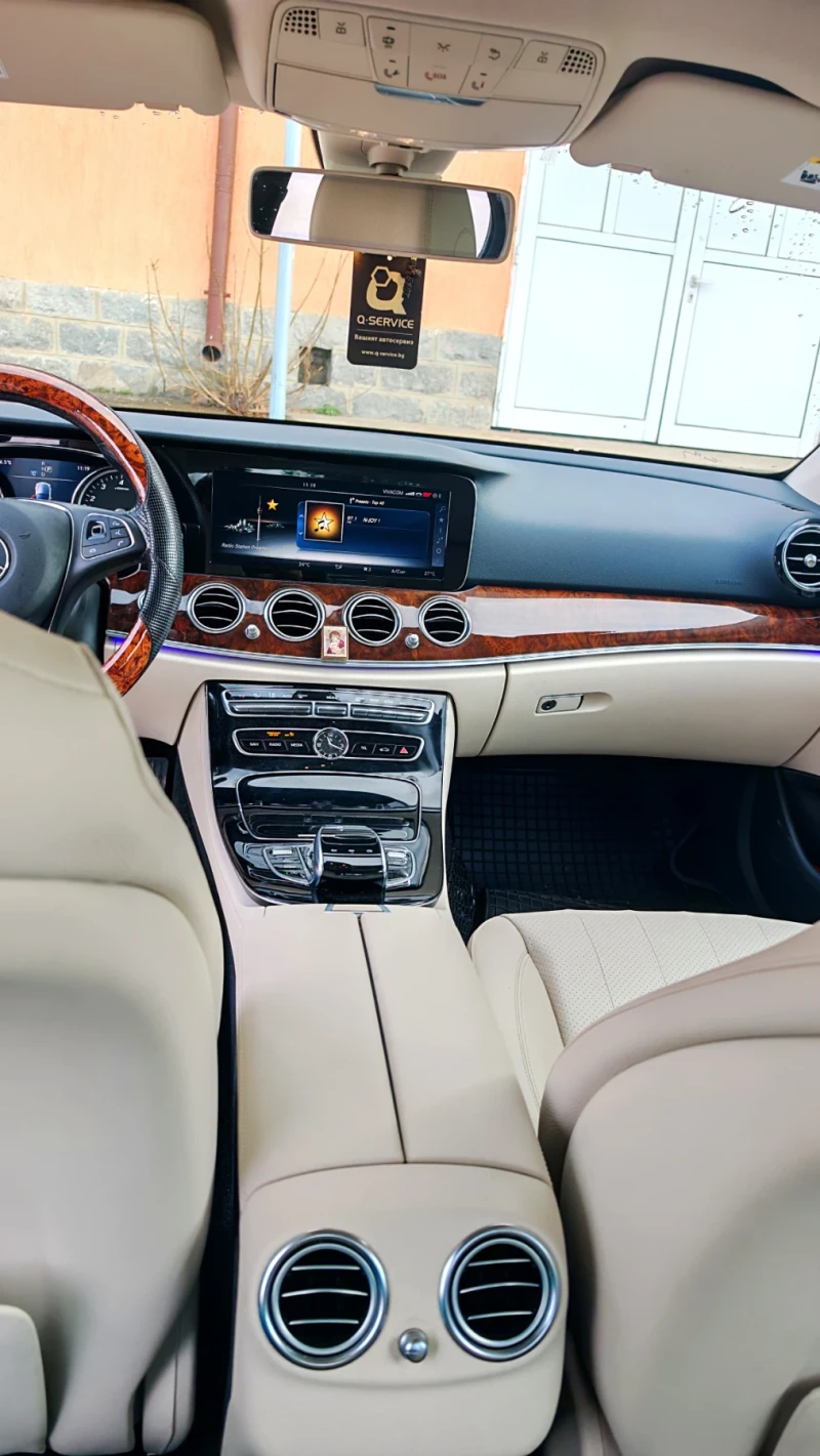 Mercedes-Benz E 300 AMG line, снимка 9 - Автомобили и джипове - 53286867