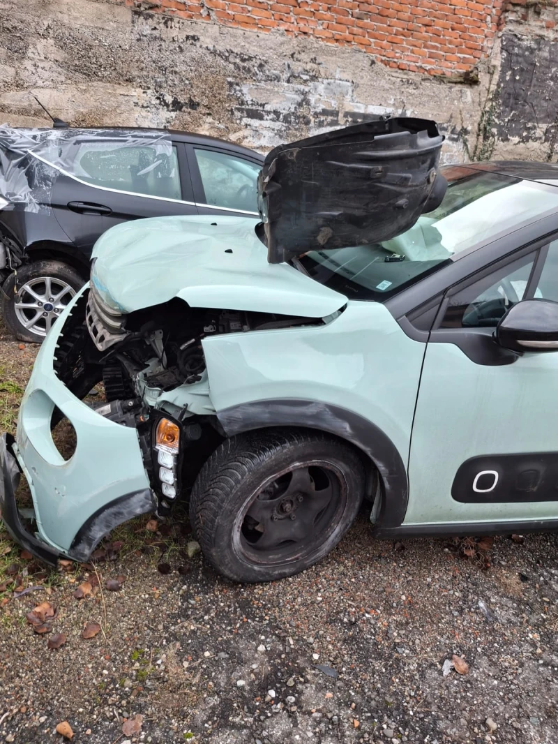 Citroen C3 1.2SHINE, снимка 2 - Автомобили и джипове - 53377631