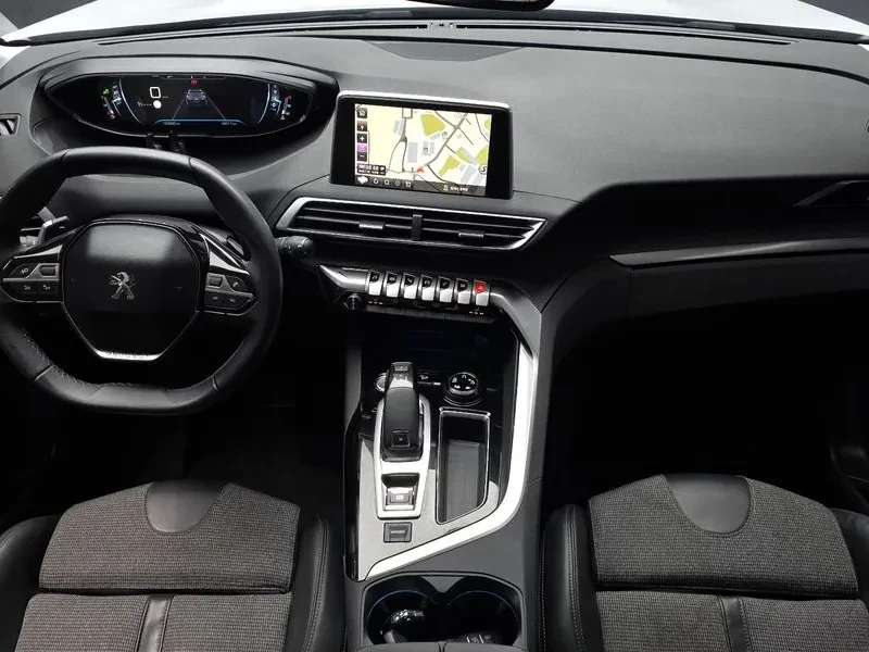 Peugeot 3008 1.6 Bluehdi Allure, снимка 7 - Автомобили и джипове - 55830871