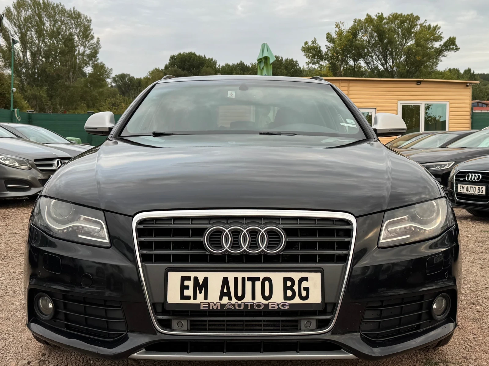 Audi A4 2.0TDI S-Line - изображение 2