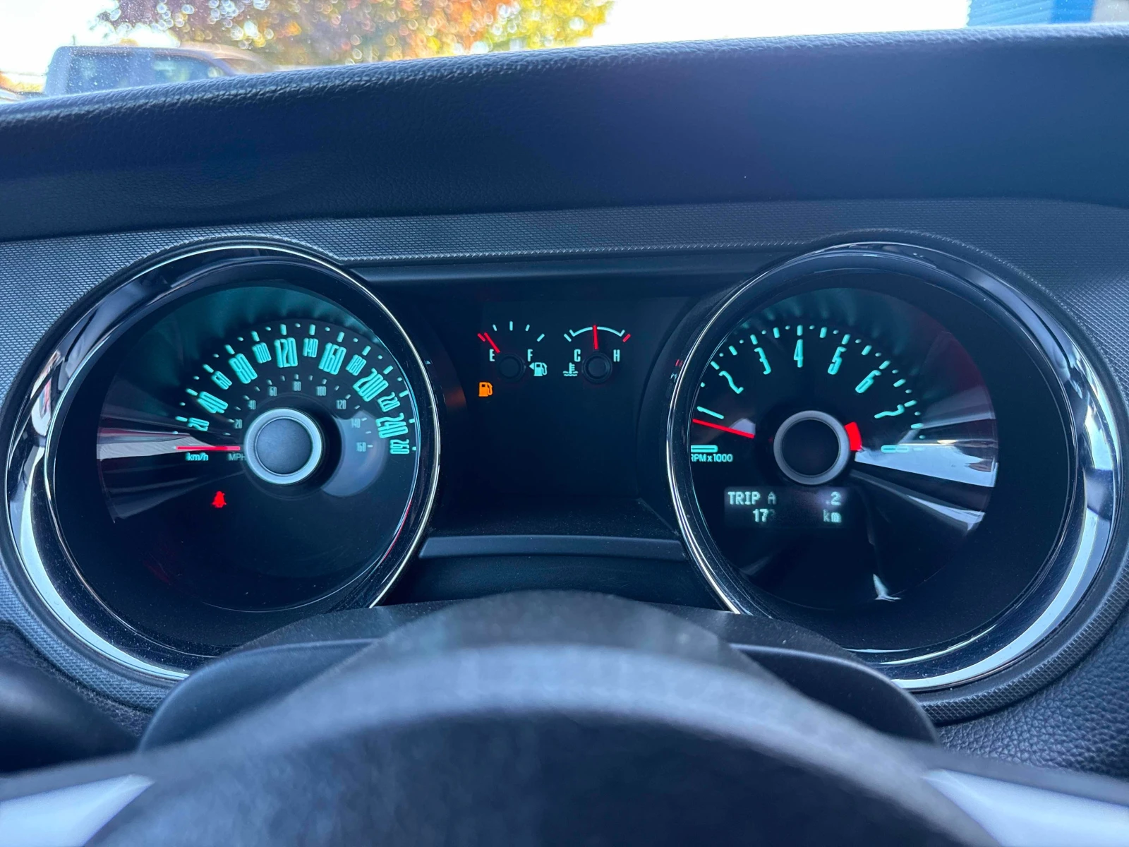 Ford Mustang * * CARFAX * * АВТО КРЕДИТ * *  - изображение 7