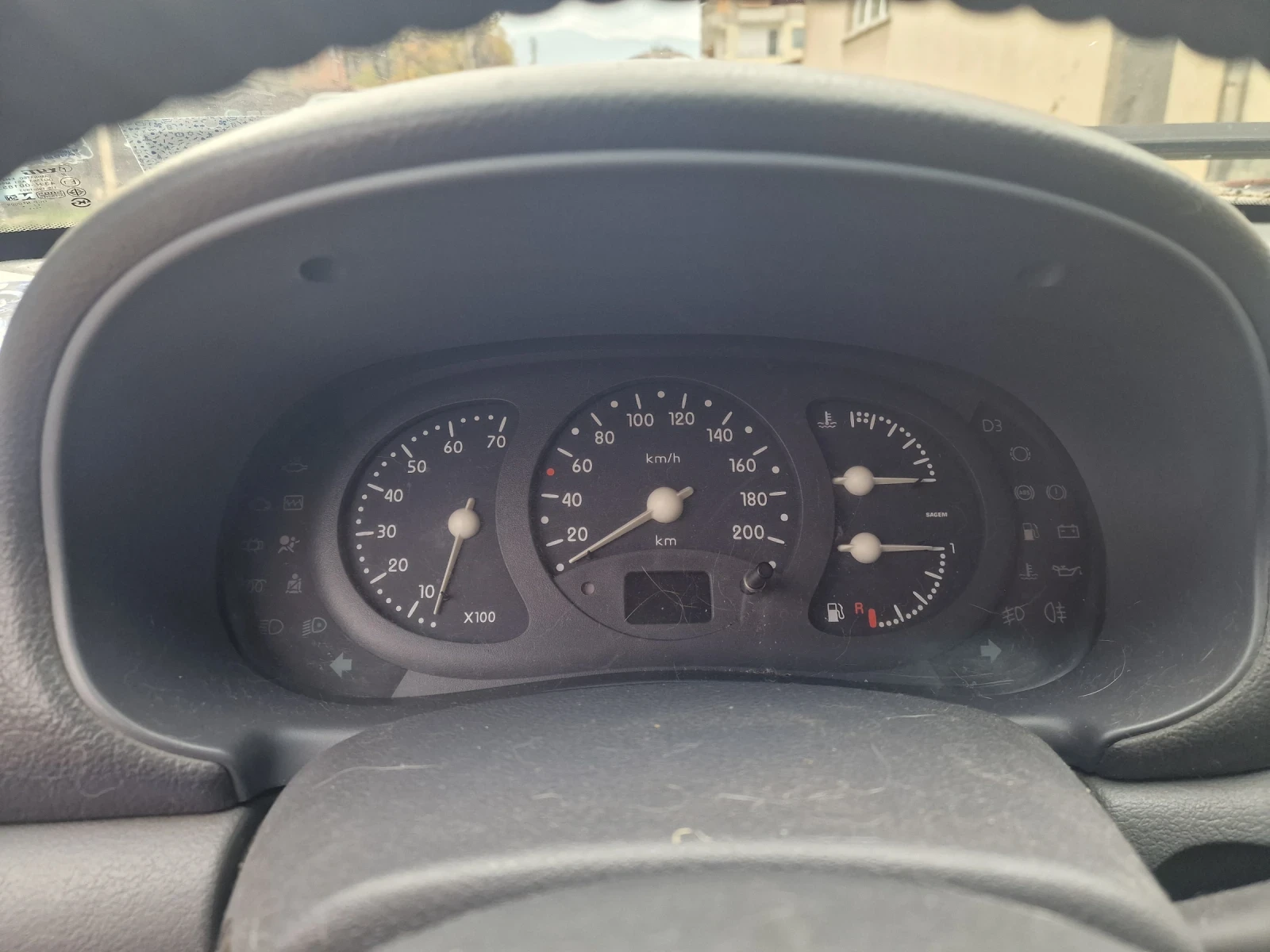 Renault Clio 1.6 | Mobile.bg � ����������� 11