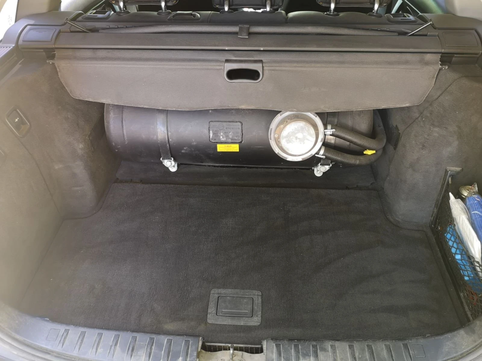 BMW 318 Е91 ГАЗ, снимка 5 - Автомобили и джипове - 54020922