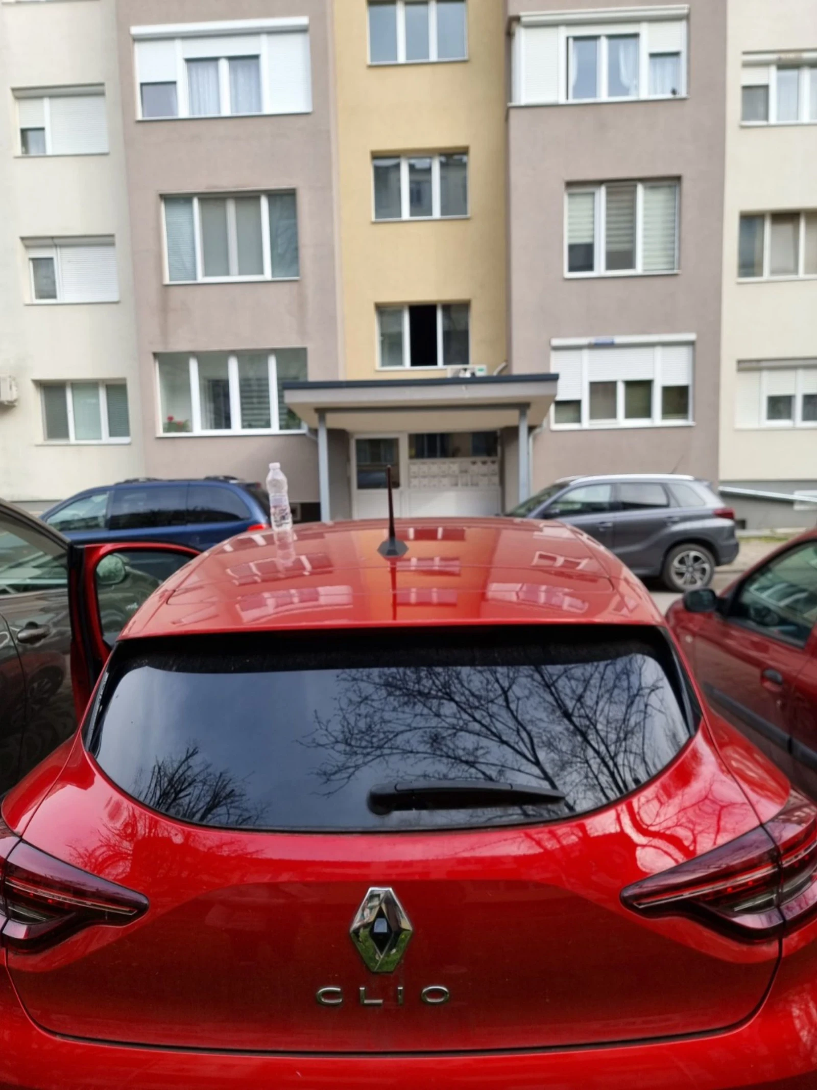 Renault Clio 1.5d 58000км., снимка 5 - Автомобили и джипове - 54181998
