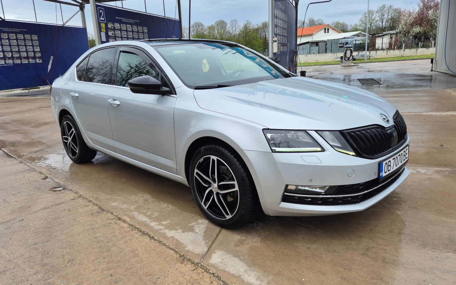 Skoda Octavia 2.0TDi* DSG* NAVI* LED*  | Mobile.bg � ����������� 3