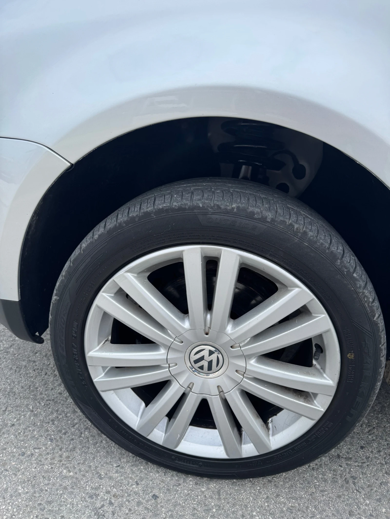 VW Caddy 1.9 tdi, снимка 7 - Автомобили и джипове - 54617916