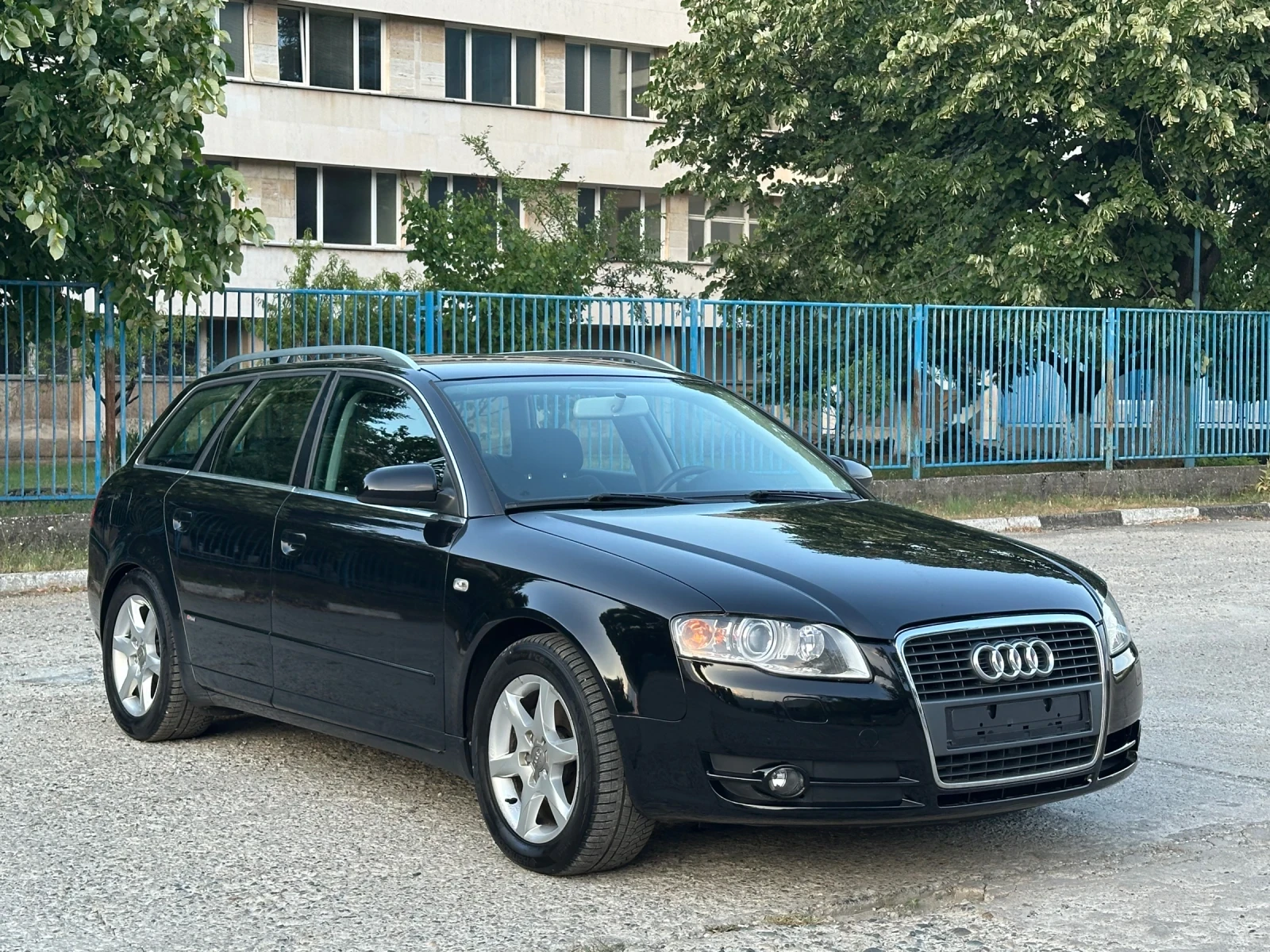 Audi A4 2.0TDI Quattro S-Line, снимка 7 - Автомобили и джипове - 55107232