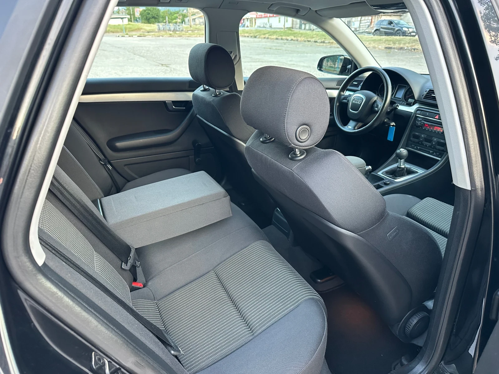 Audi A4 2.0TDI Quattro S-Line, снимка 13 - Автомобили и джипове - 55107232