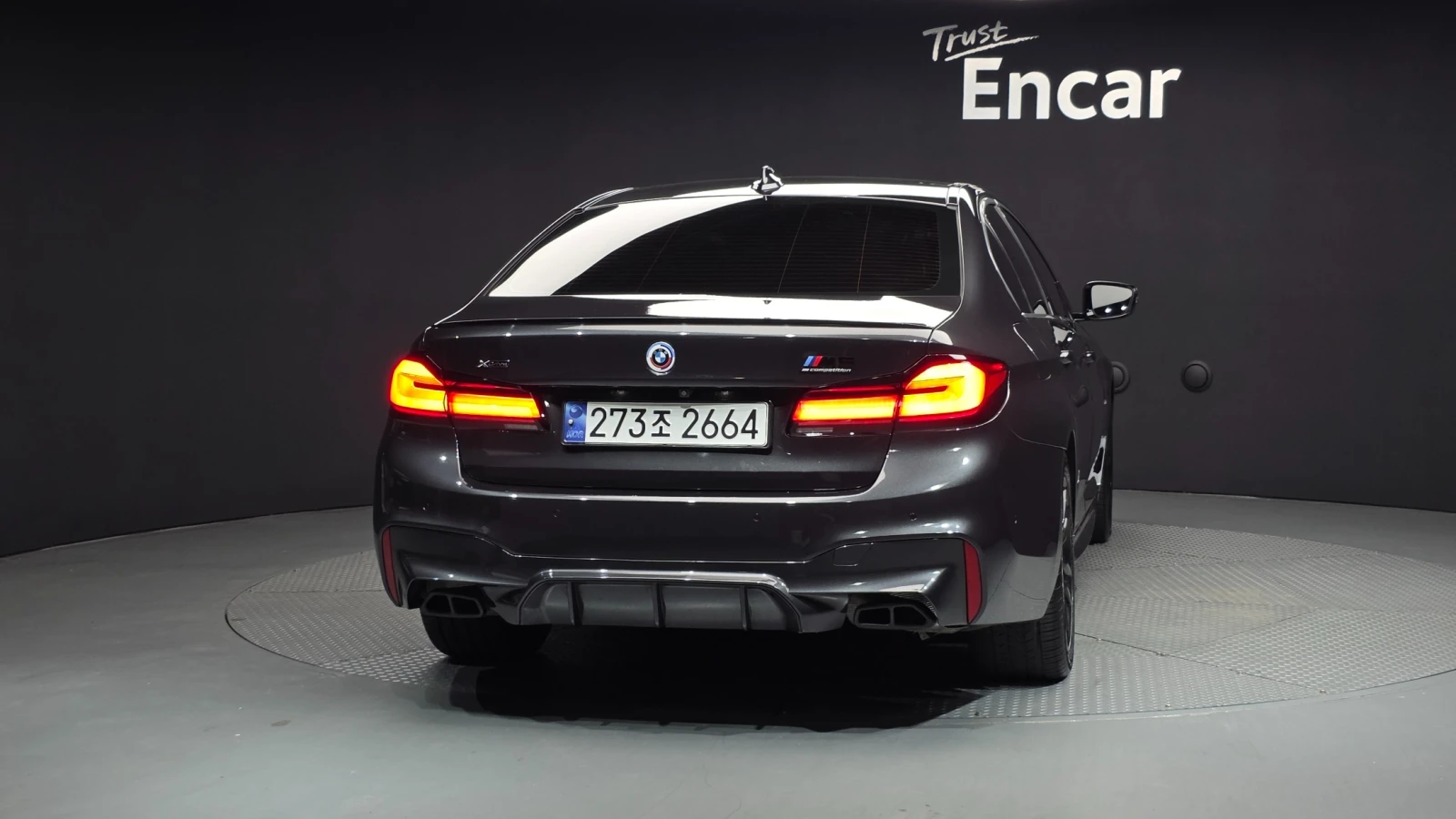 BMW 520 * Laser* Navi* HeadUp* Camera, снимка 5 - Автомобили и джипове - 55244859