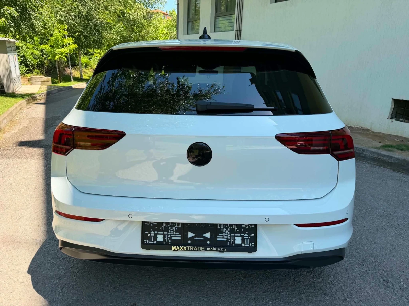 VW Golf 8 / LIFE / 1.5i / ГАРАНЦИЯ 2029г, снимка 6 - Автомобили и джипове - 55273893