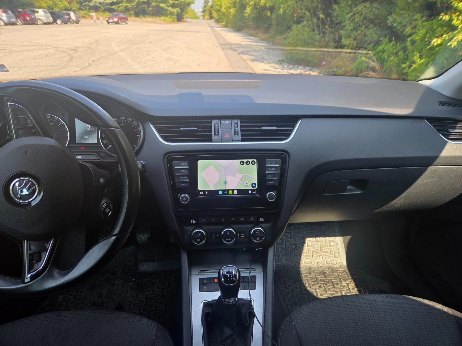 Skoda Octavia 2.0 TDI, снимка 10 - Автомобили и джипове - 55836093