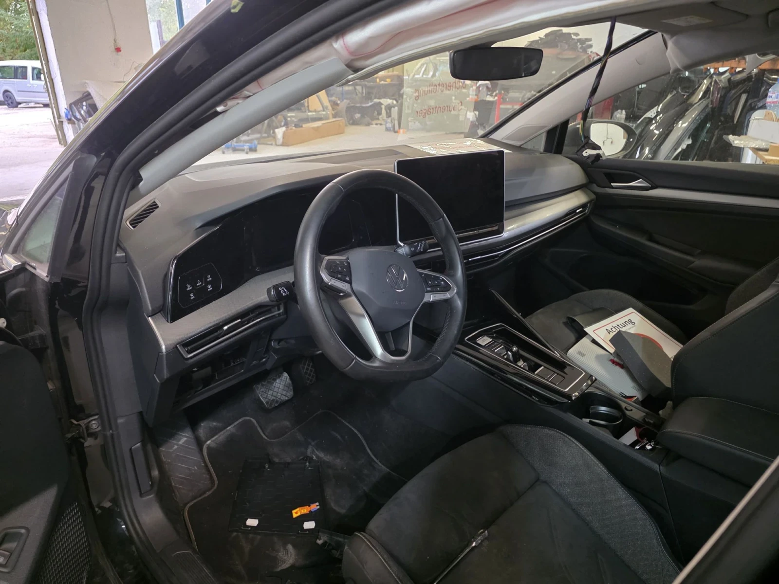 VW Golf 1.5 eTsi Hybrid , снимка 5 - Автомобили и джипове - 56584065