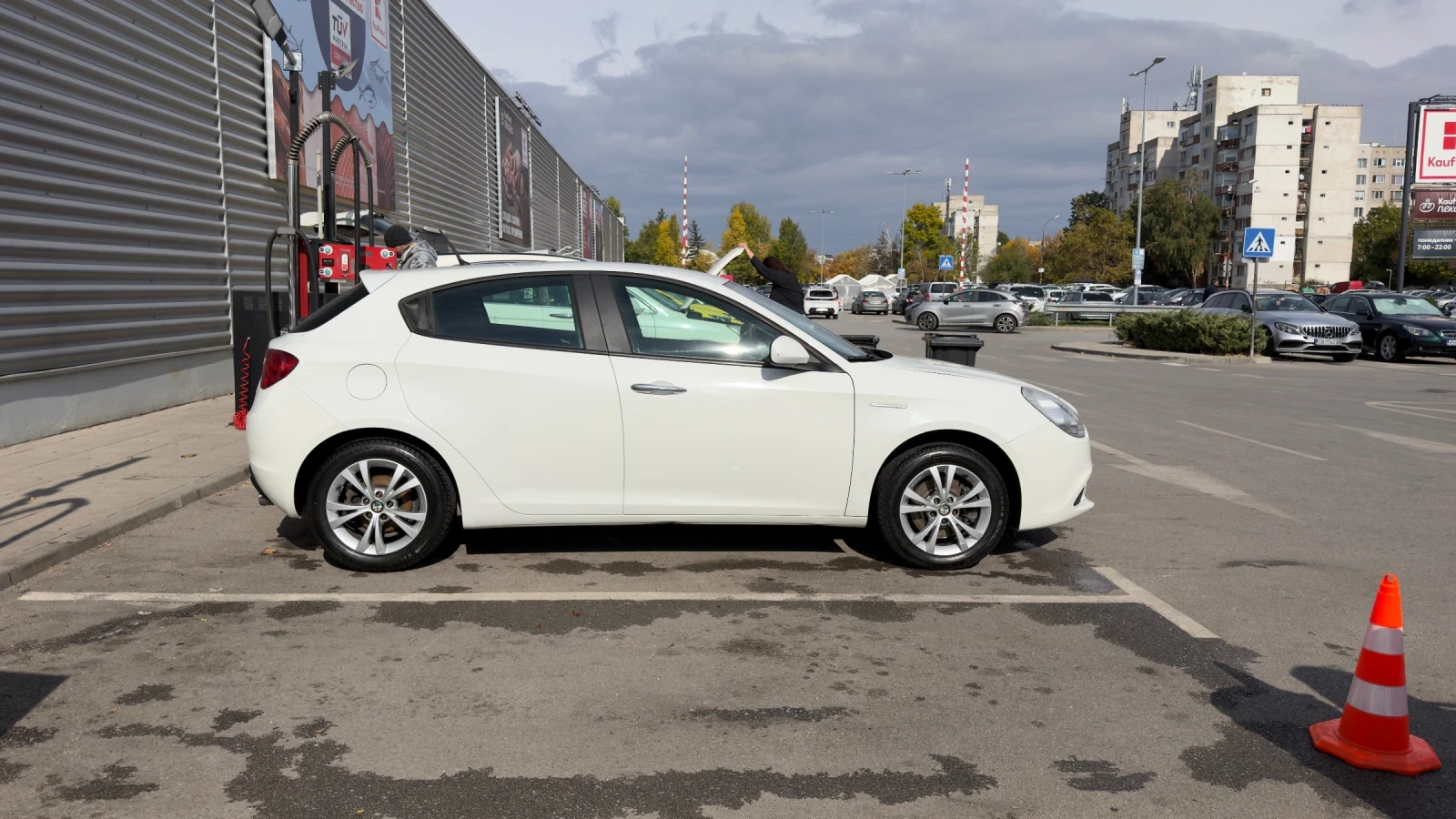 Alfa Romeo Giulietta, снимка 3 - Автомобили и джипове - 56516801