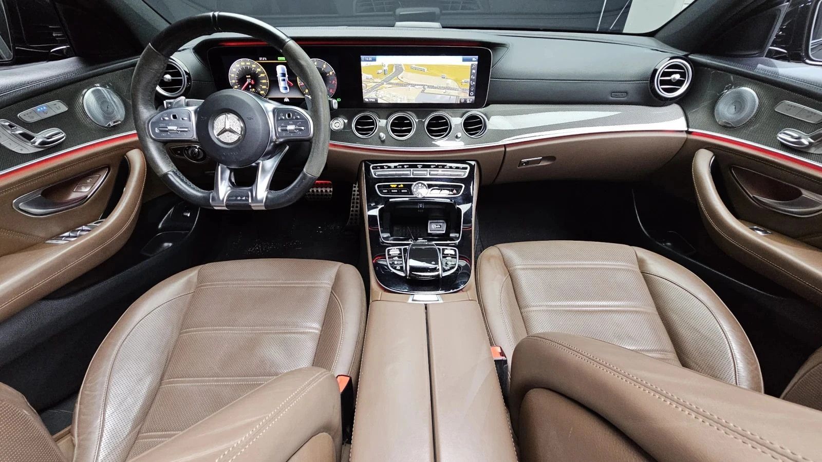 Mercedes-Benz E 53 AMG, снимка 7 - Автомобили и джипове - 56688201