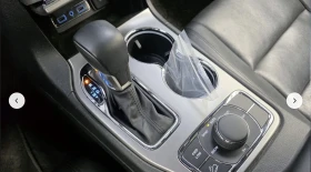 Jeep Grand cherokee LIMITED* 3.6* V6* 8ZF* ПОДГРЕВ* ОБДУХВАНЕ* 360КАМЕ, снимка 11