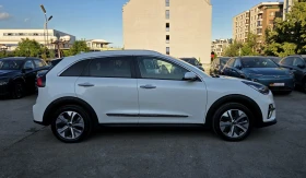 Kia Niro SOH97%/Premium, снимка 2