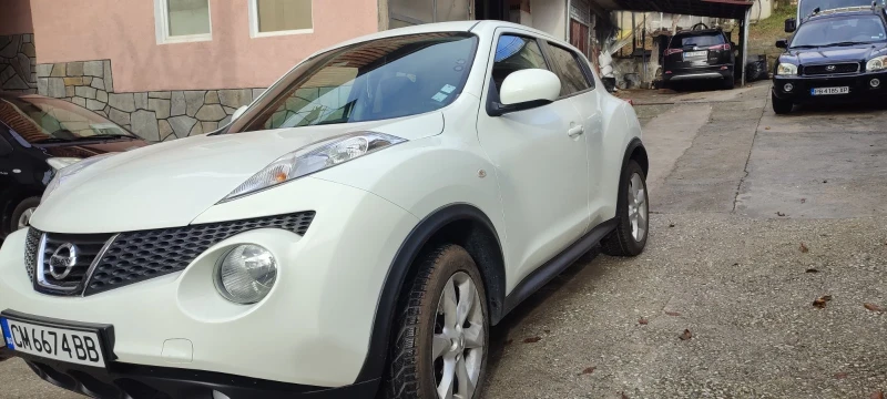 Nissan Juke, снимка 1 - Автомобили и джипове - 48362399