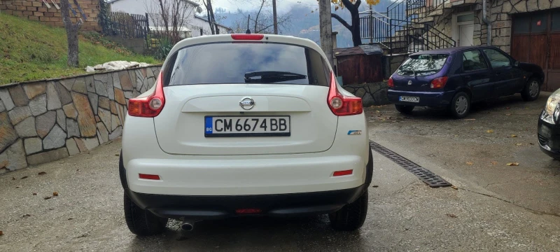 Nissan Juke, снимка 2 - Автомобили и джипове - 48362399